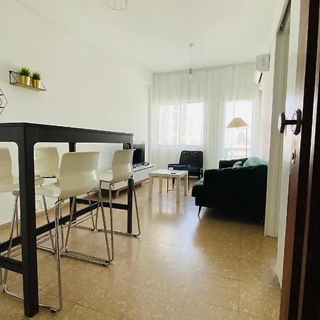 Simple One Bedroom Flat In *