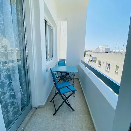 Apartment Simple One Bedroom Flat In